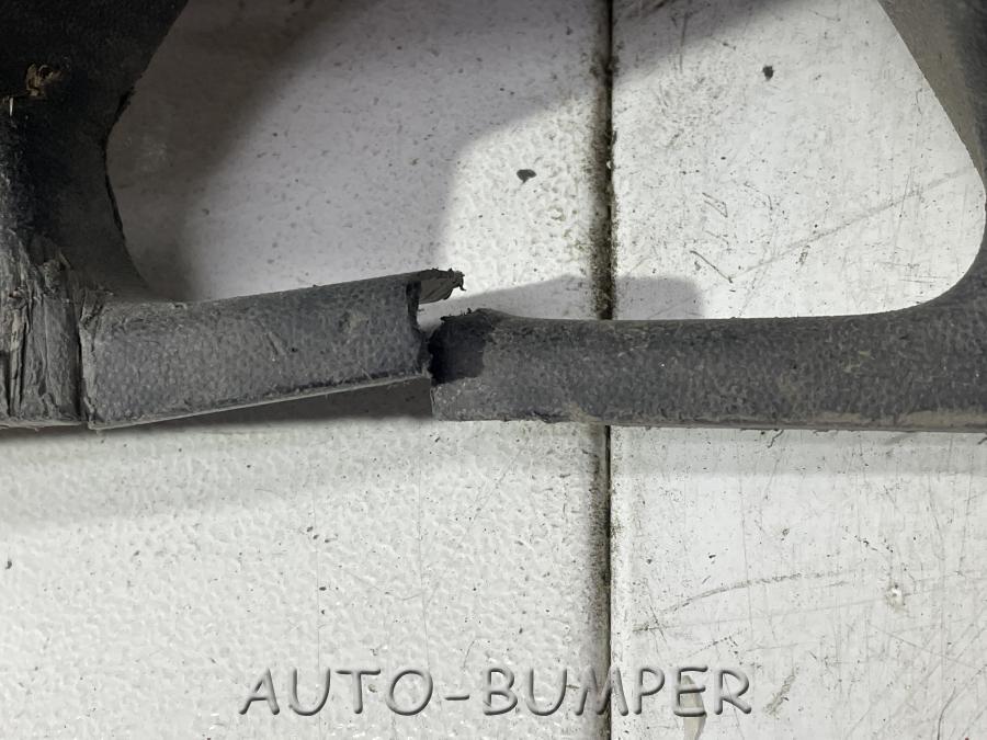 Volkswagen Touareg 2007- Спойлер переднего бампера  7L6807061AC